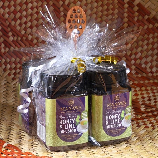 Raw Forest Honey & Lime Infusion - Special Bundle 4x500g With Wooden Heart Dipper From Manawa Honey NZ
